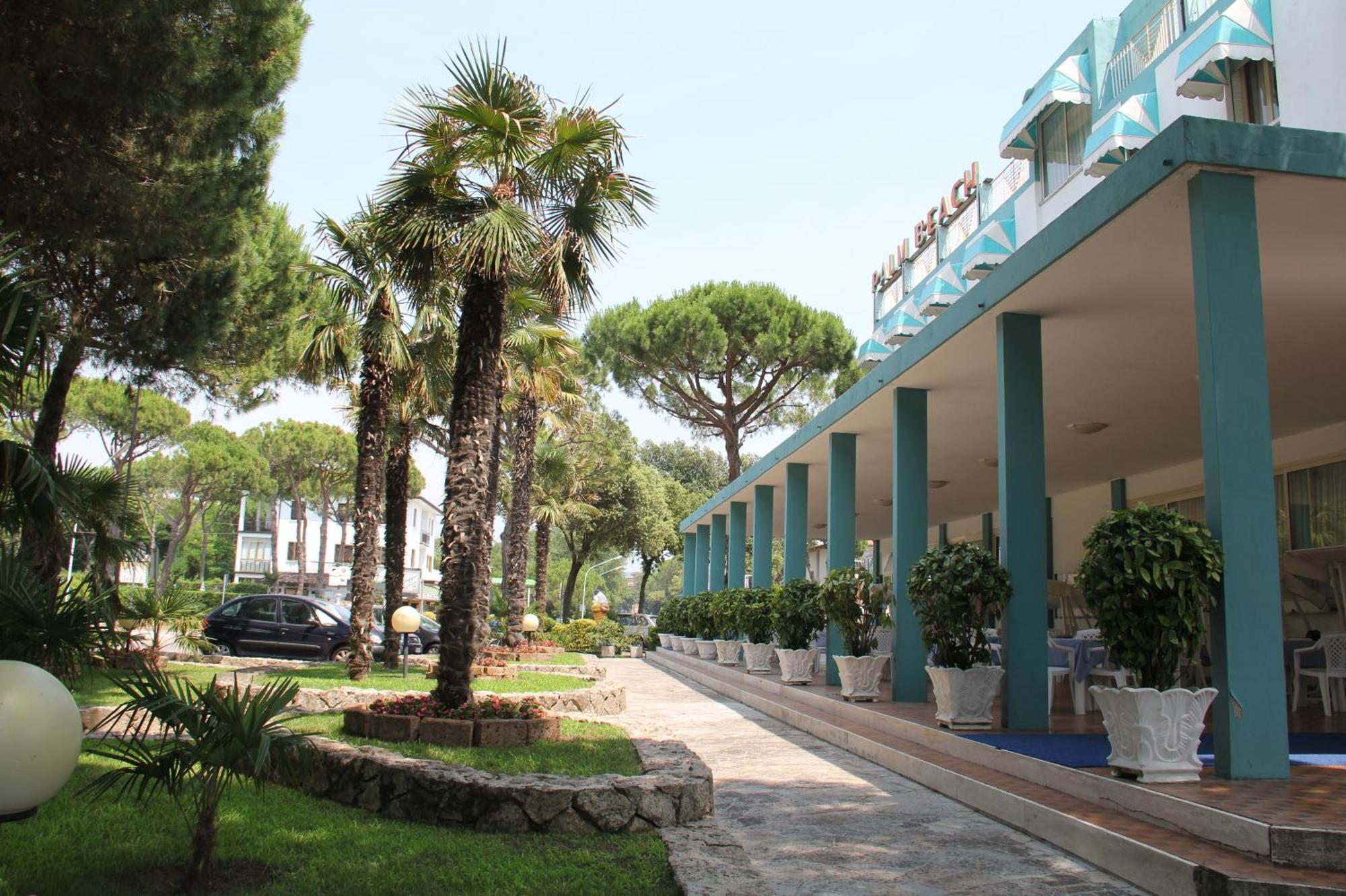 Hotel Palm Beach Lido di Jesolo Exteriör bild